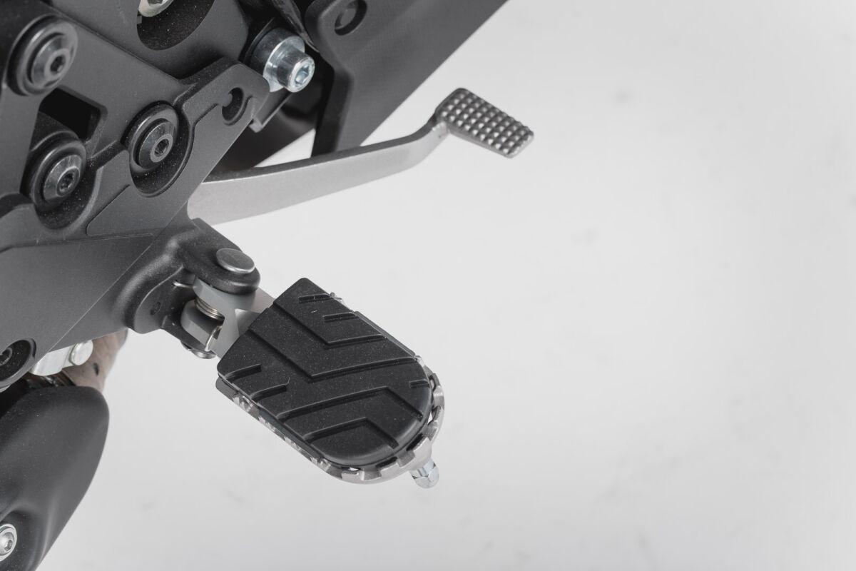 FRS.08.011.10102/S - SW Motech ION Footpegs - Kawasaki KLZ 1000 2012-2024 - Black/Silver