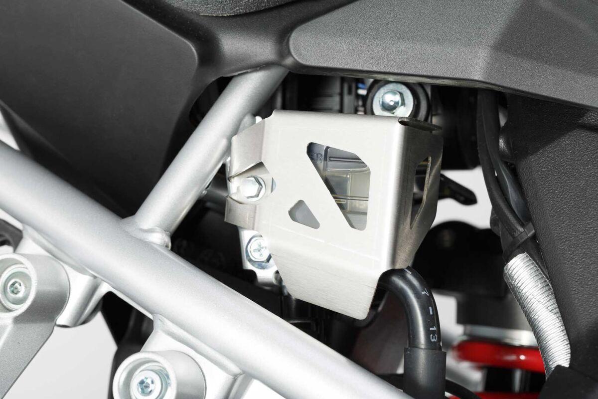 SCT.05.174.10000/S - SW Motech Brake Reservoir Guard - Suzuki DL 1000 2014-2020 - Silver