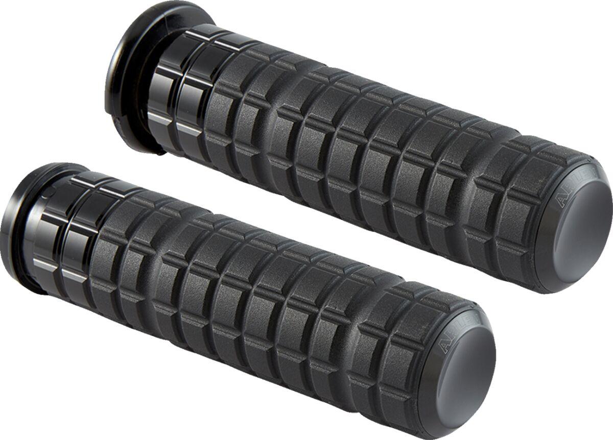 500-000 - Arlen Ness SpeedLiner Grips For Harley Davidson FLD 1690 2012-2013 - Black