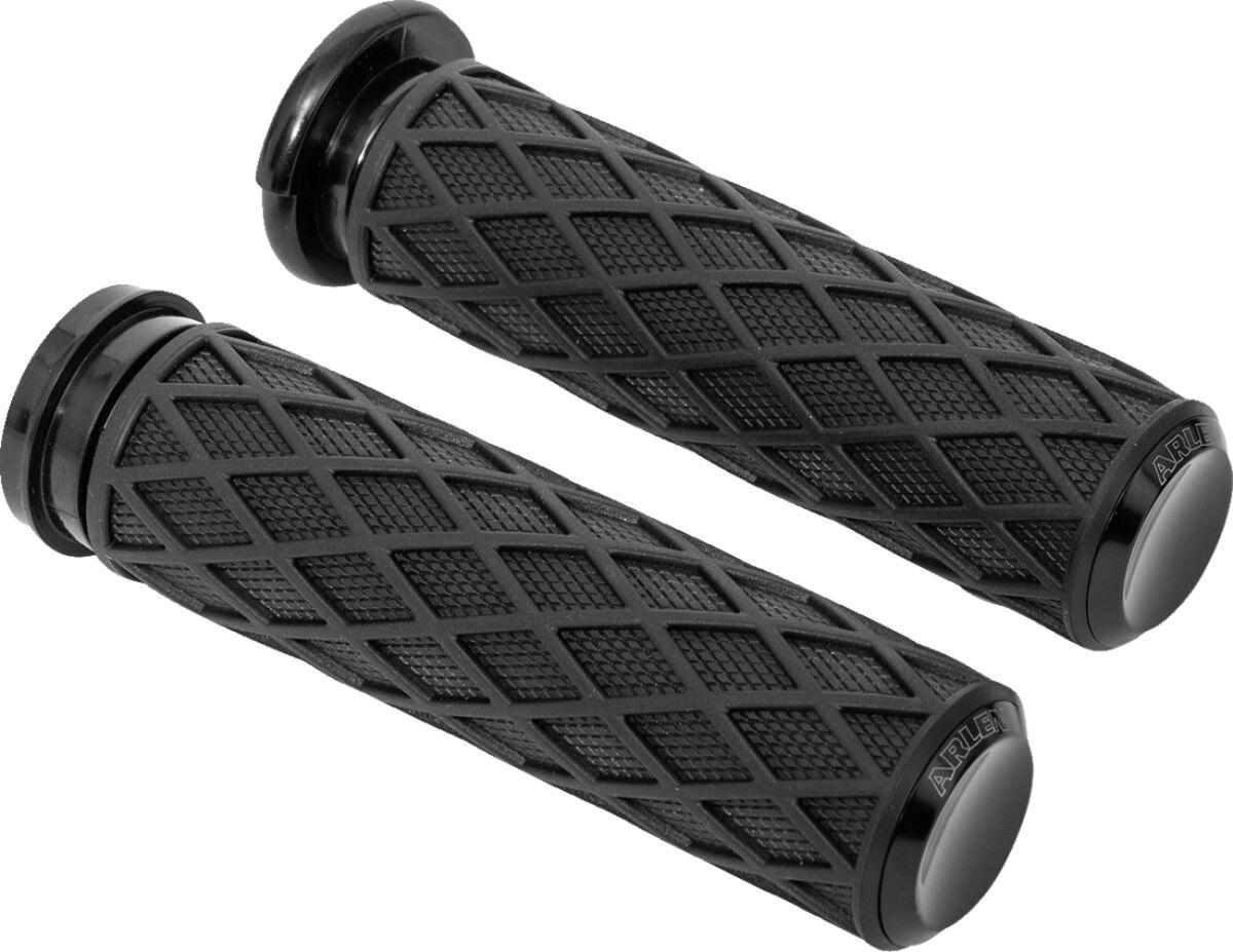 500-007 - Arlen Ness Diamond Grips For Harley Davidson FLDE 1750 2018-2020 - Black