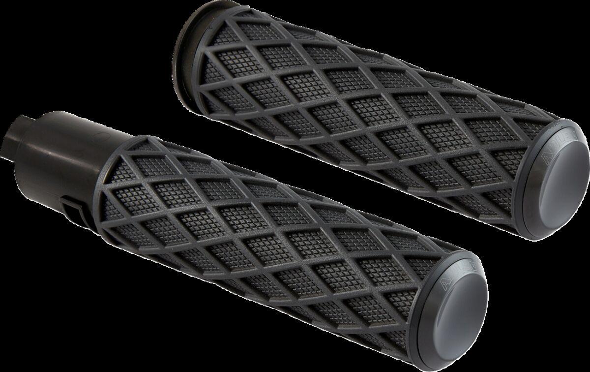 500-058 - Arlen Ness Diamond Grips For Harley Davidson FLHX 1923 2024 - Black