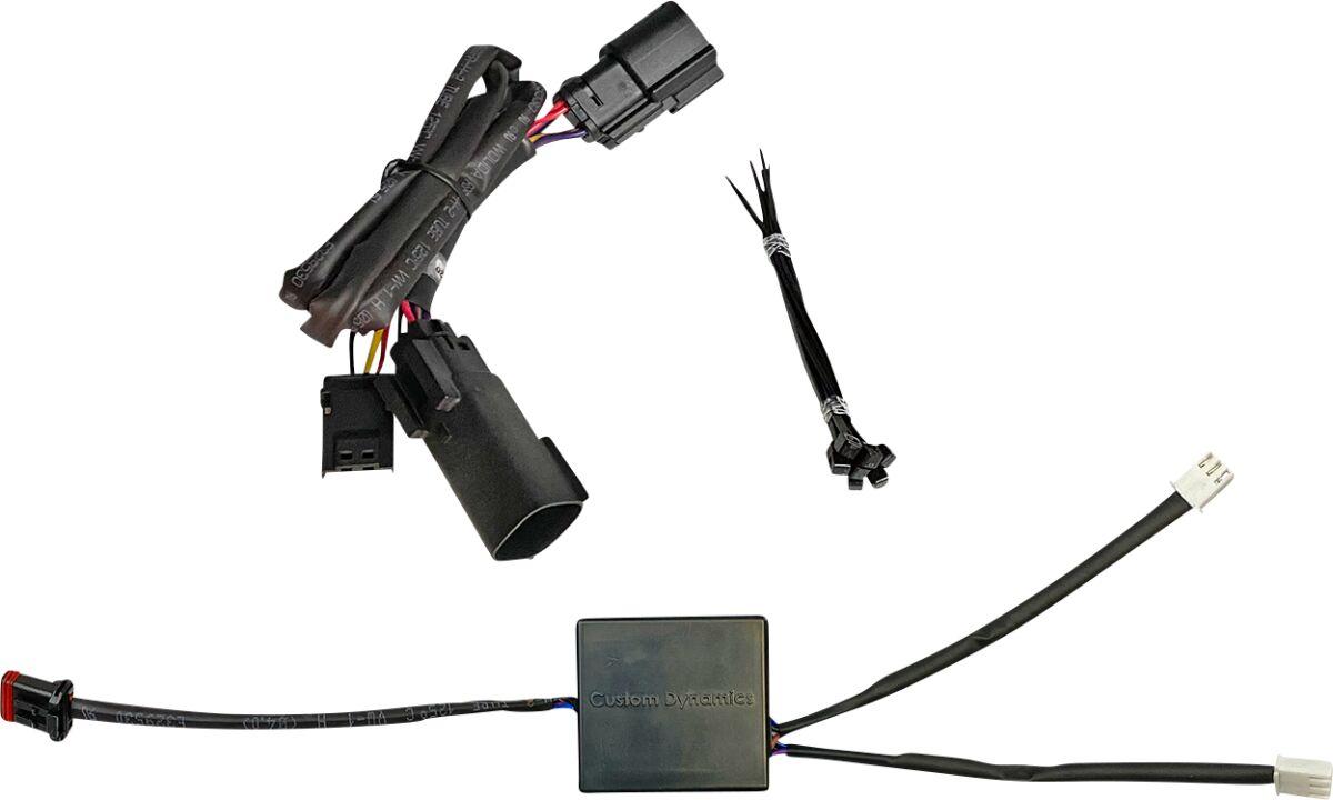 CD-ALT-BS-BCM - Custom Dynamics Alternating Brake Strobe Module For Harley Davidson FLH 1868 2021