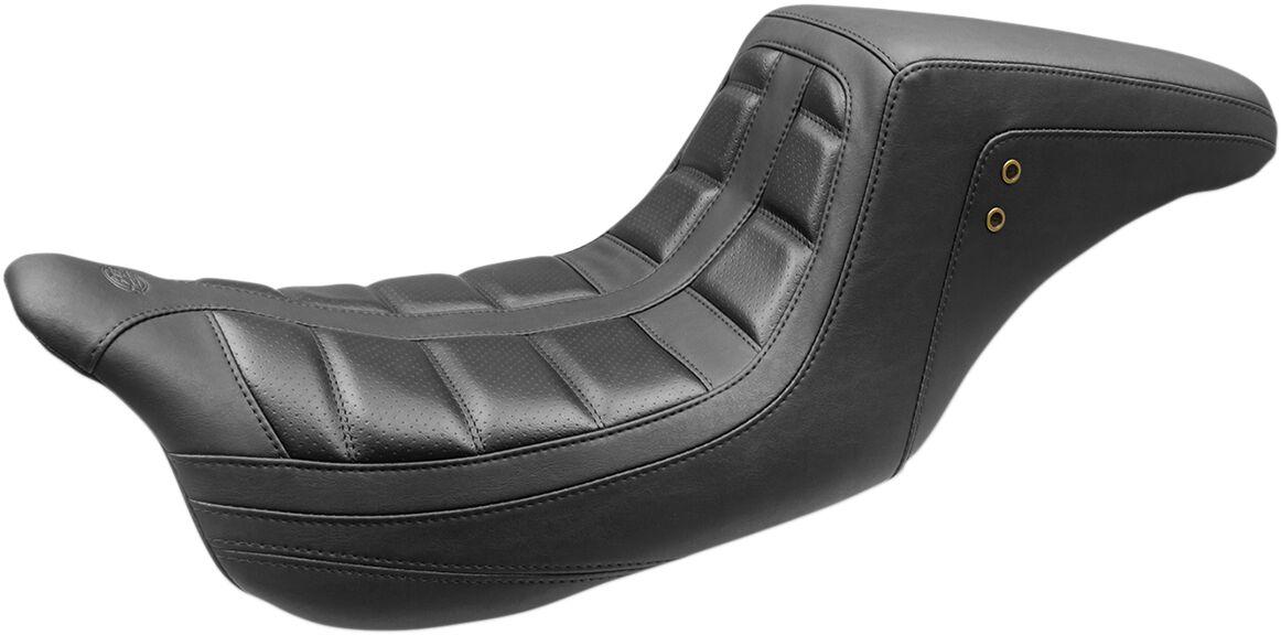 75239 - Mustang Squareback One Piece Seat For Harley Davidson FLH 1868 2021 - Black