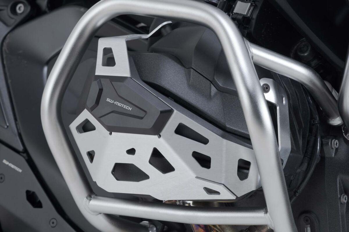 MSS.07.975.10100 - SW Motech Cylinder Guard - Bajaj CT 100 2016 - Silver