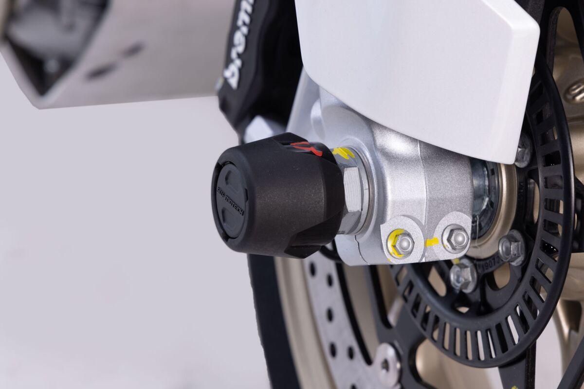 STP.17.176.10100/B - SW Motech Front Axle Slider Set - Moto Guzzi V100 1050 Mandello 2022-2024 - Black
