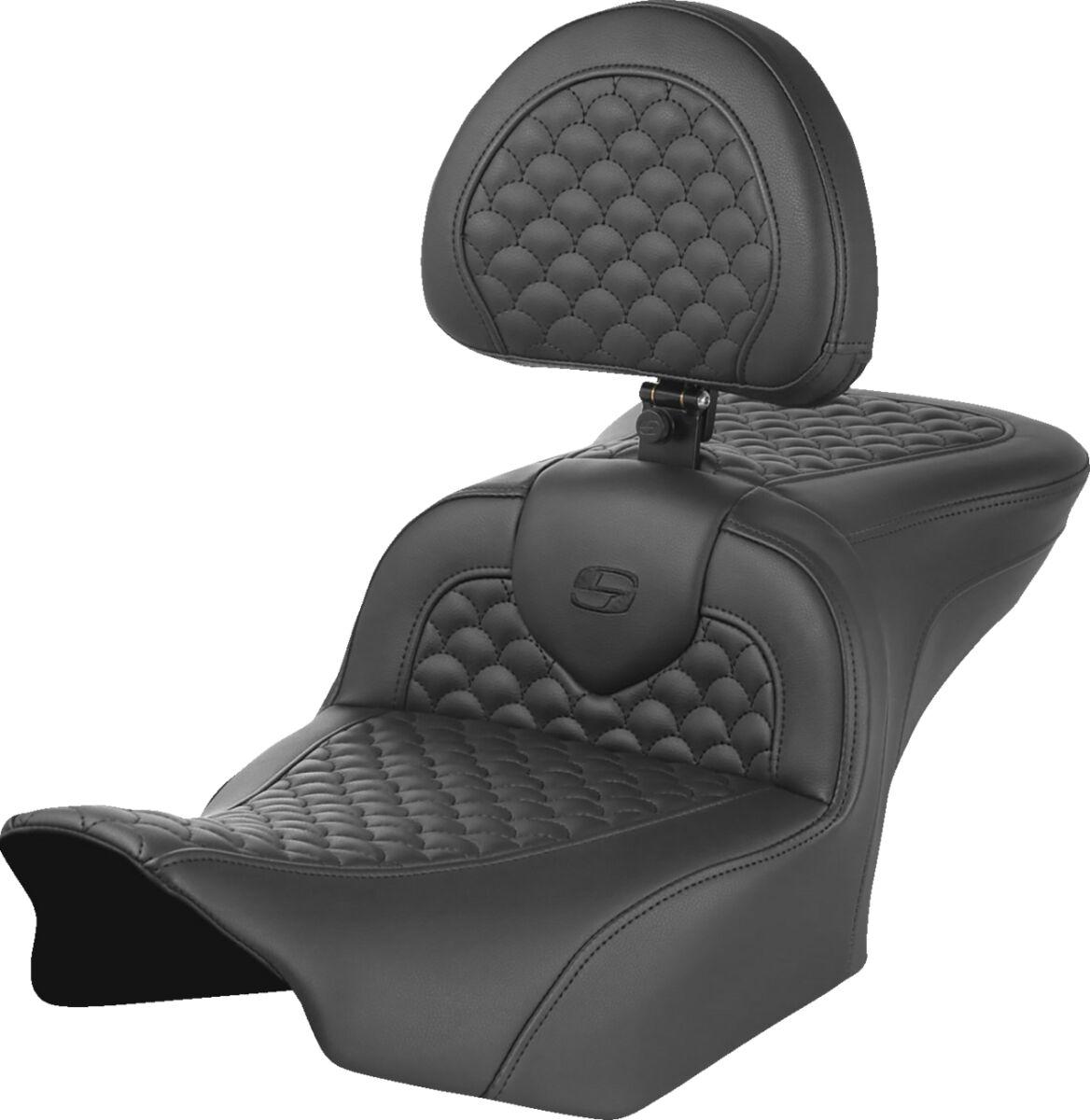 823-07-208B0 - Saddlemen Scallop Stitch Roadsofa Seat With Backrest For Harley Davidson FLHX 1923 2024-2026 - Black