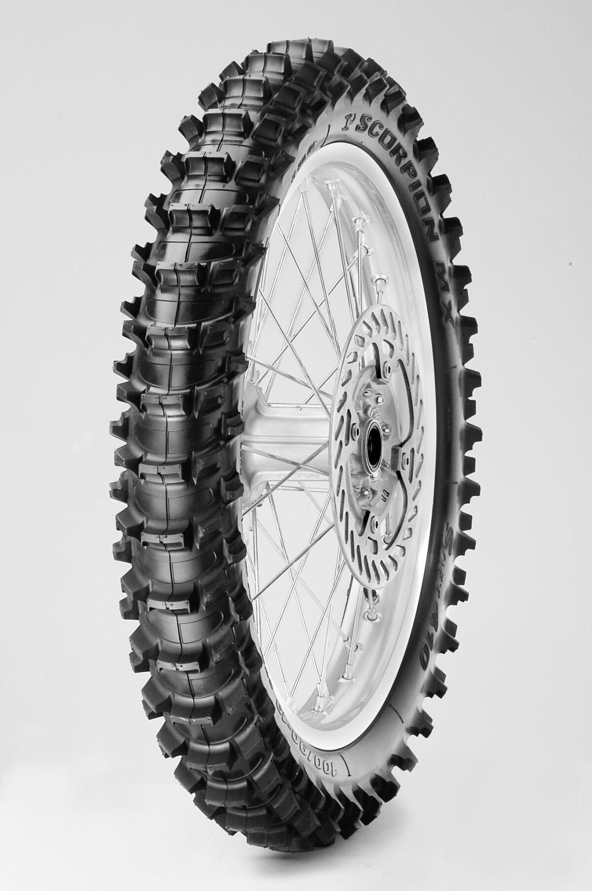 Pirelli 3256900 - Scorpion Mx Soft Rear Tyre 62M 110/90-19"