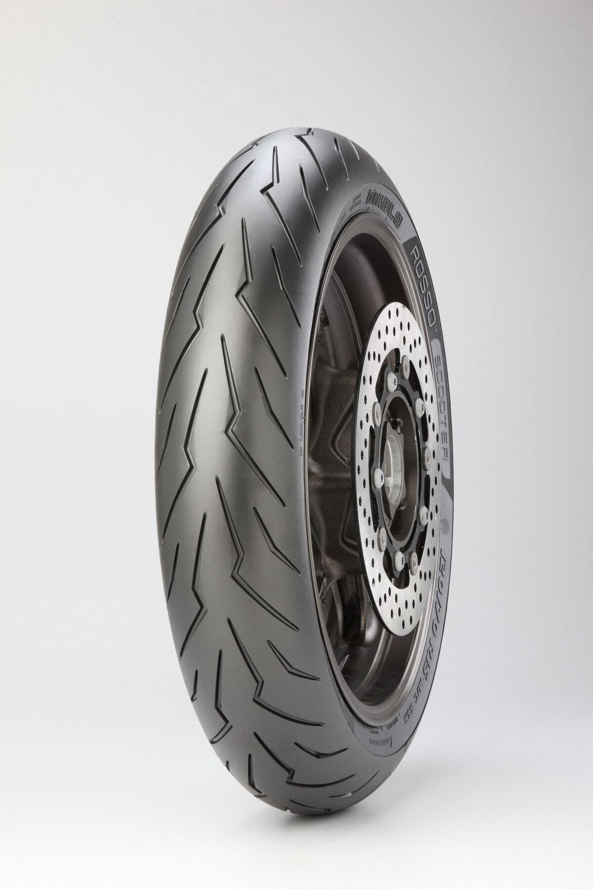 Pirelli 2769000 - Diablo Rosso 57H Tl Front Scooter Tyre - 120/70-16"