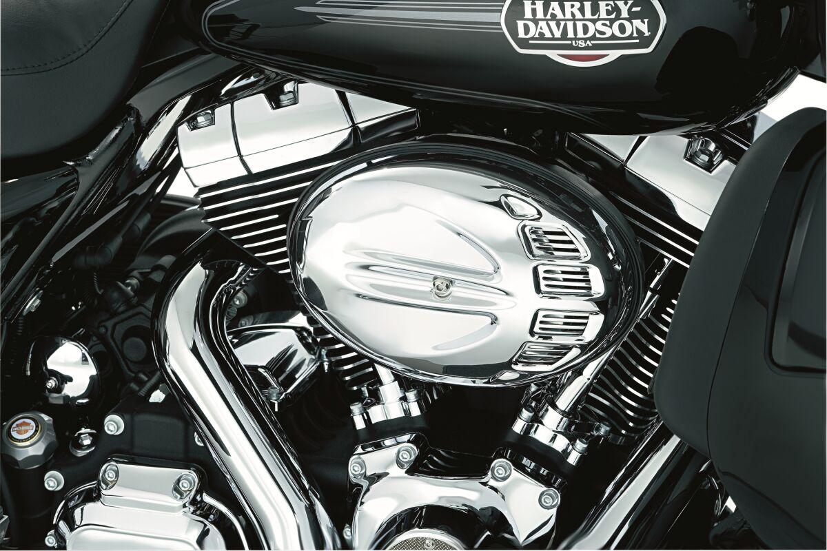 Kuryakyn Chrome Kur8407 - Scarab Air Cleaner Cover For Harley Davidson Flhr 1450 2003