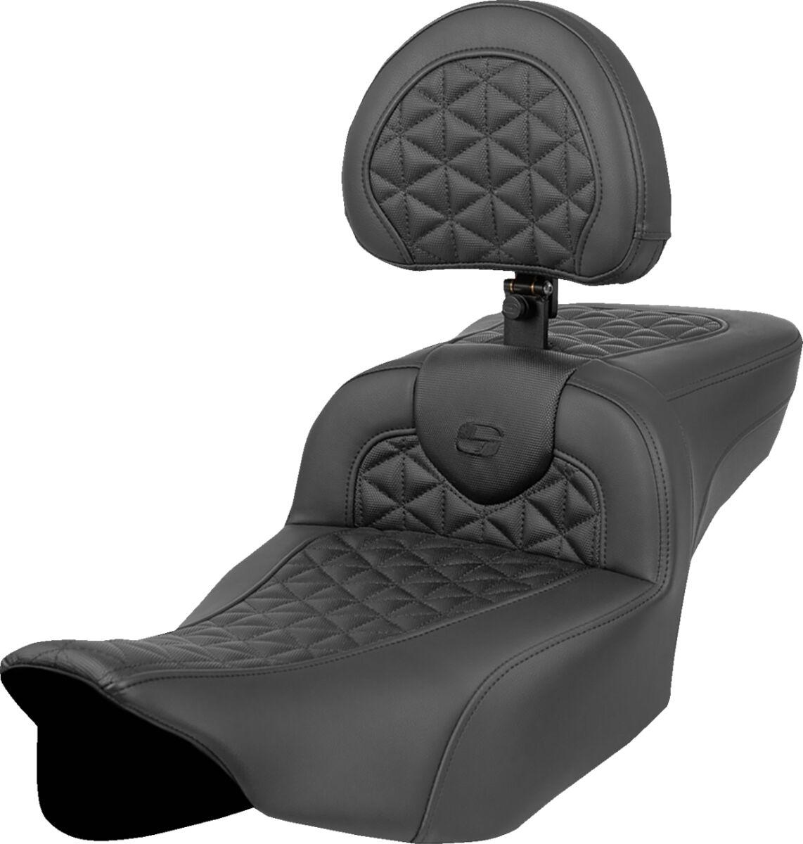 823-07-211B0 - Saddlemen Extended Reach RoadSofa Tri Gripper Seat With Backrest For Harley Davidson FLHX 1923 2024-2026 - Black