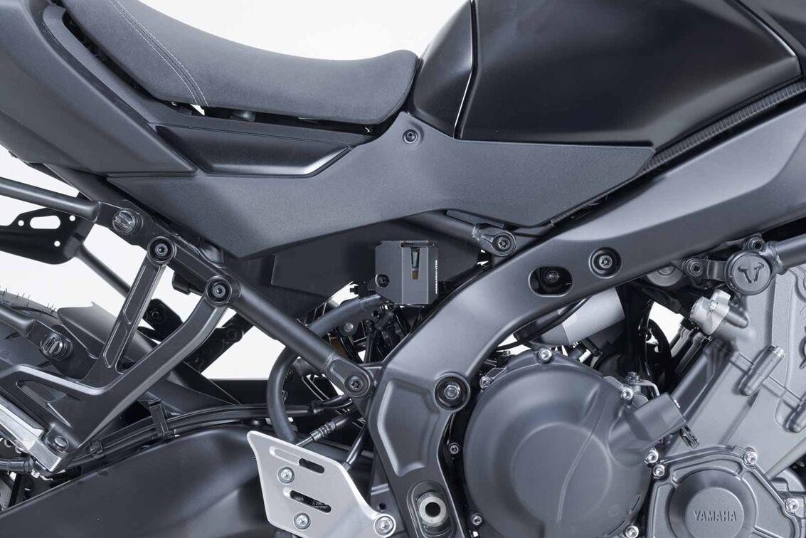 SCT.06.597.10000/B - SW Motech Brake Reservoir Guard For Yamaha MT-09 ATR DXCS 2025 Rear - Black