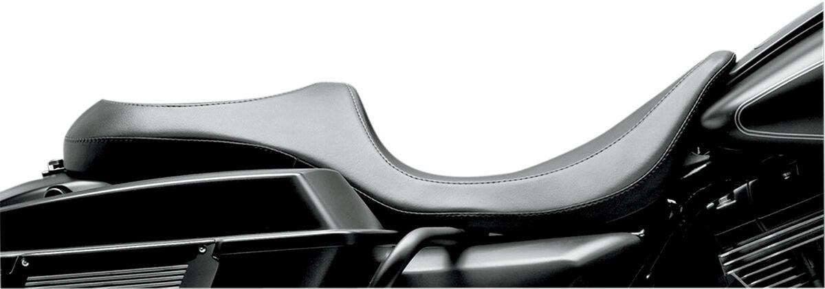 LK-817 - LE Pera Villain Seat For Harley Davidson FLHR 1584 2008-2011 Smooth 17-1/4 x 13" - Black