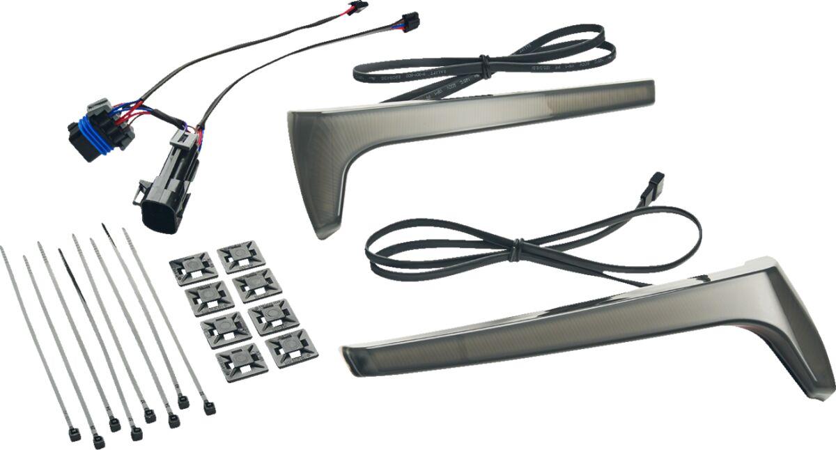 4R000 - Ciro RydeCulture Bryant M1 Saddlebag Lights For Indian Challenger 108 ABS 2020-2024 Smoke