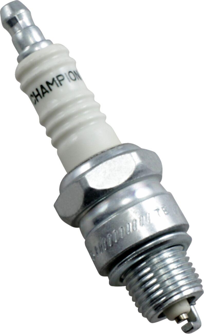 OE064 - Champion Copper Plus Spark Plug For Ducati 900S II 1982-1984