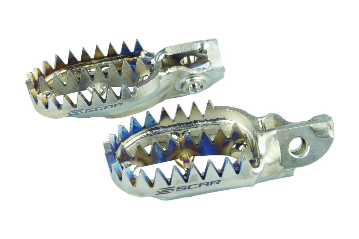 S5517 - Scar Foot Pegs For Gas Gas EC 250 2021-2023 - Titanium